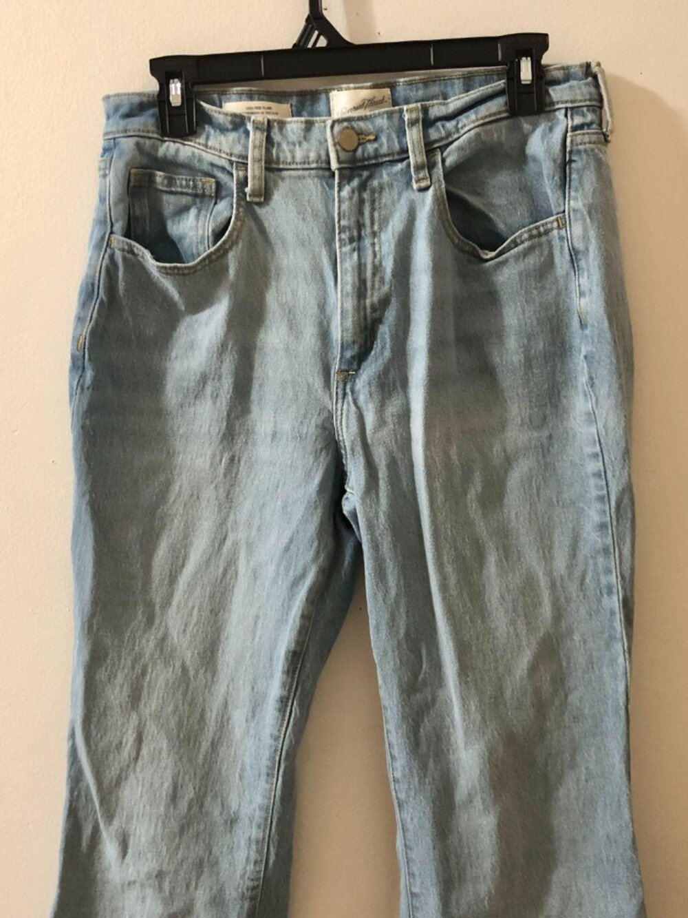 Universal Thread Women's High Rise Flare Jeans Size 10 Regular Light Blue - Picture 6 of 9